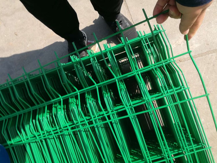 桃型柱護欄網圖片3