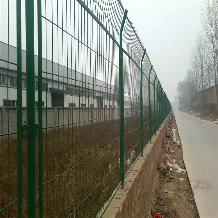 道路浸塑護欄網圖片2